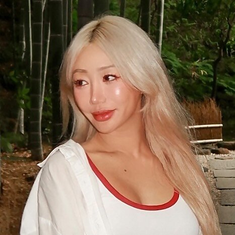Junie Kim