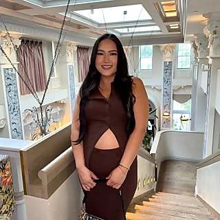 Nickie Vu Howard