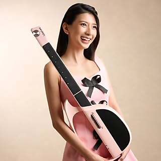Karyn Wong 