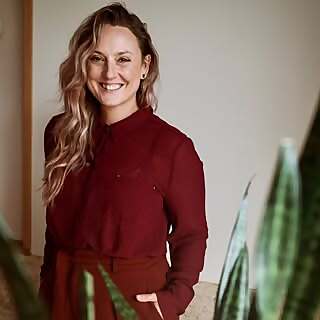Terri Hanlon 