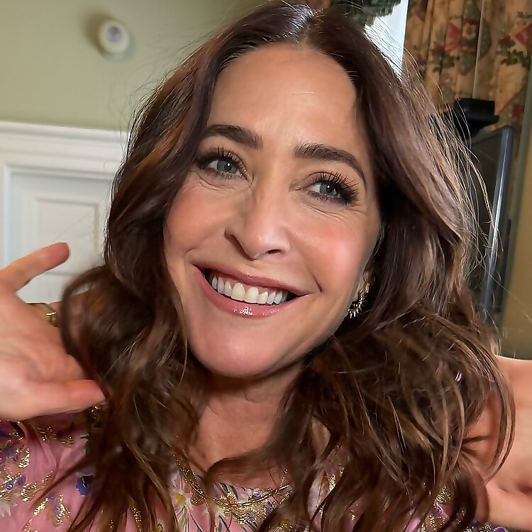 Lisa Snowdon