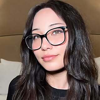 Elly Wong