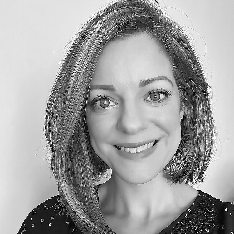 Sarah Hurst 