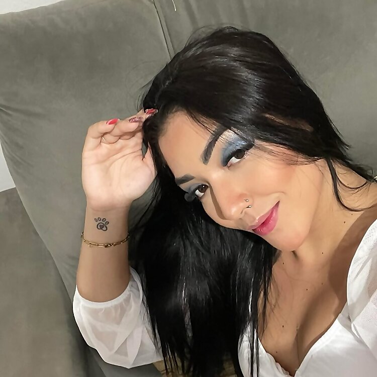 Clara Mônica