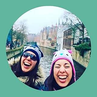 Carolina and Veronica Avigliano