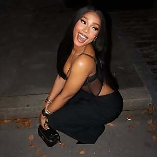 Nqobile Khwezi