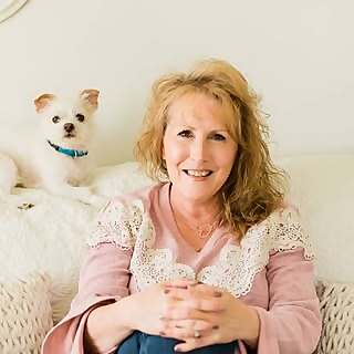 Corine Mapes