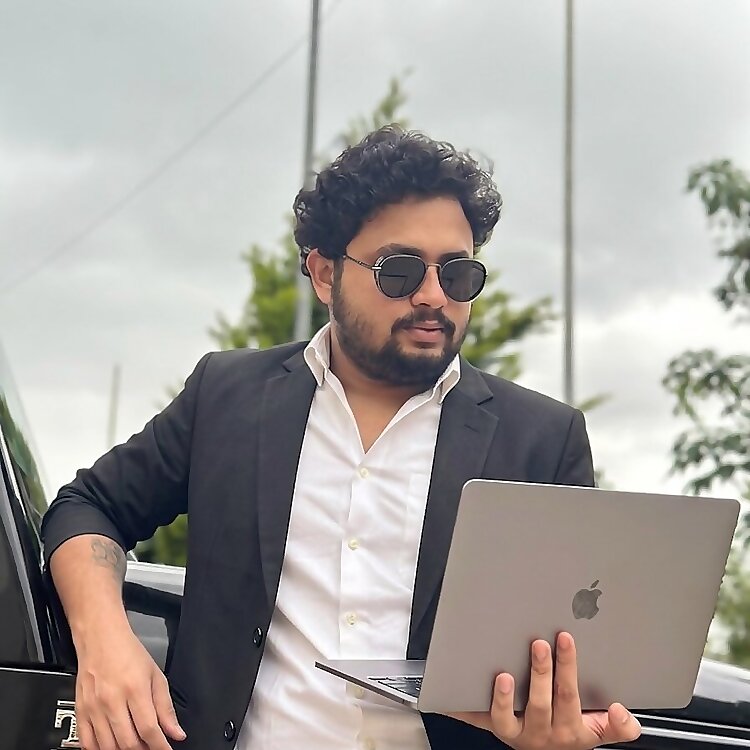 Dinesh Kumar 