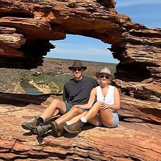 Nikki + Simon | Lap of Australia