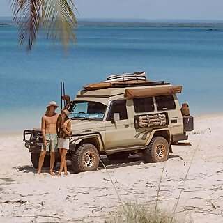 Chelsea Grech & James Dickson