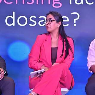Dr Jaslovleen Sidhu