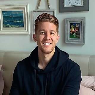 Dr. Jordan Robins 