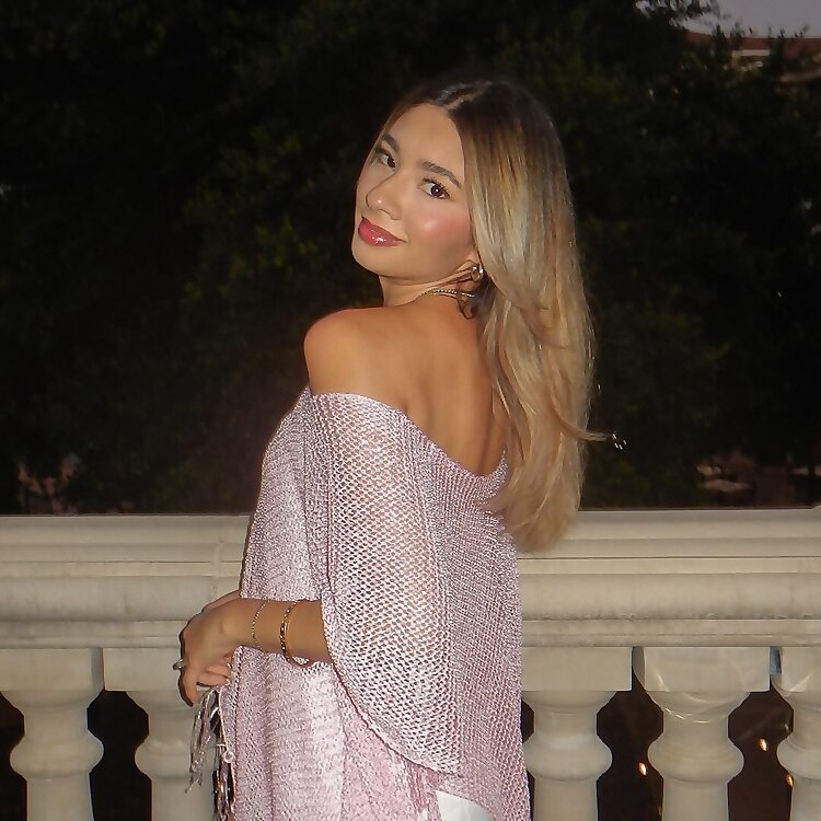 Claudia Varga