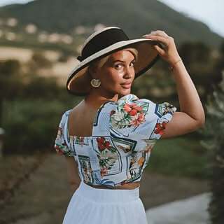 Madeleine Schon