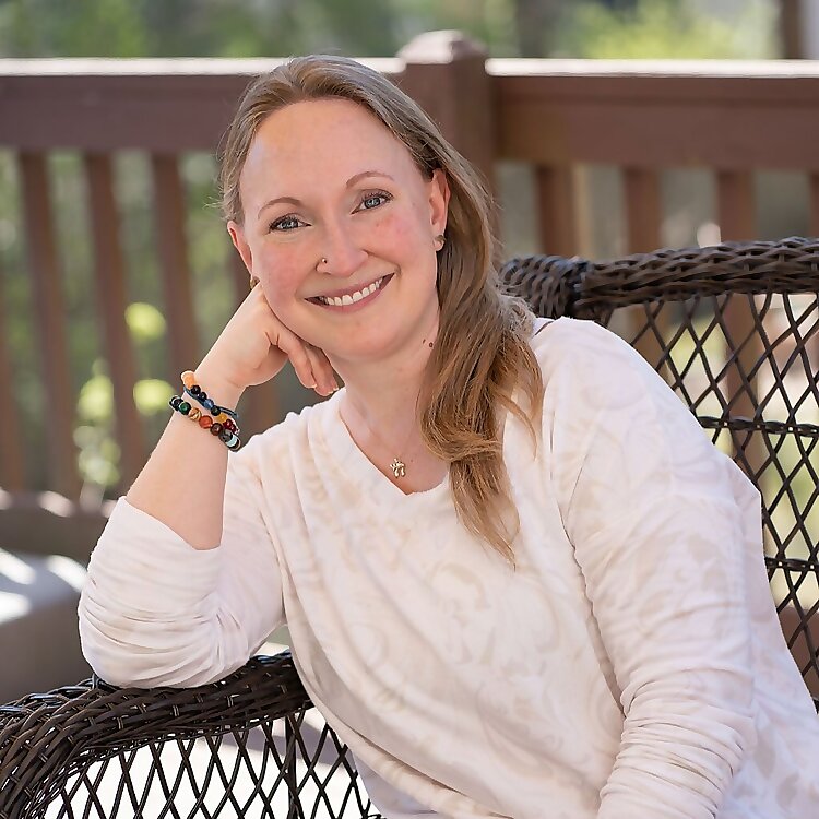 Meryl Arnett