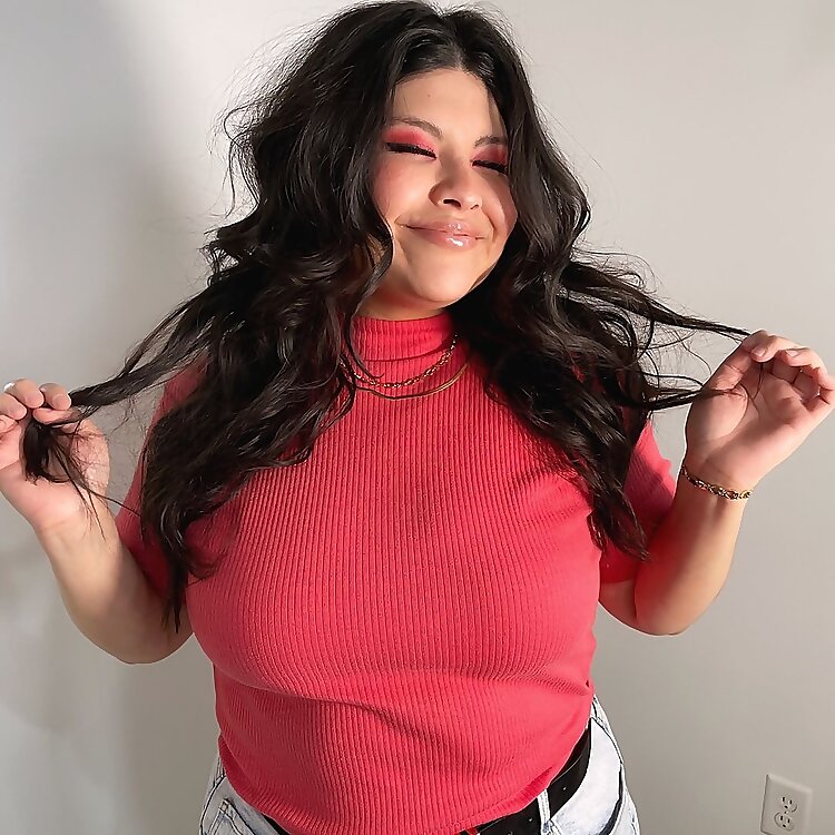 Kelly Marcelo