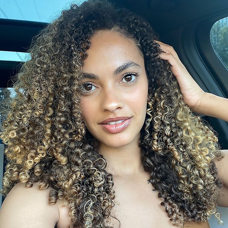 Caitlin Lindsay