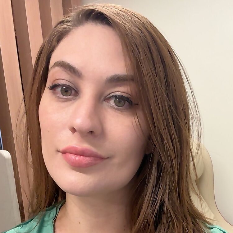 Dr. Yana Leda