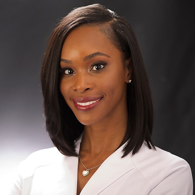 Dr Alexis Stephens 