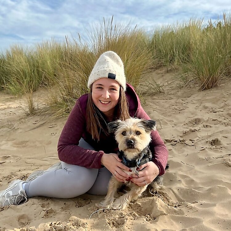 Emily & Murphy