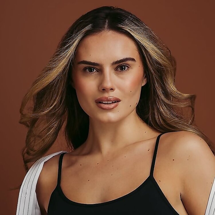 Julia Carolan