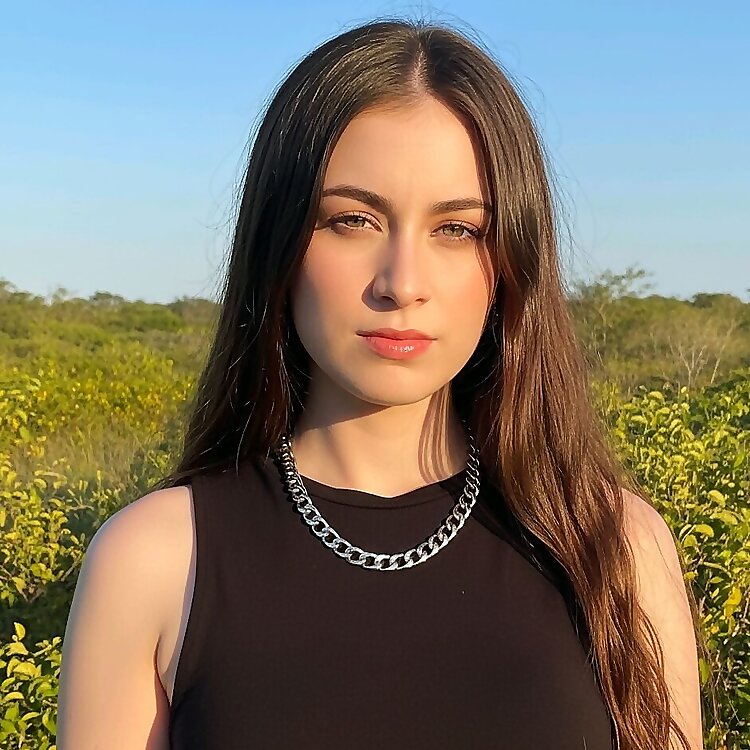Ale Enríquez 