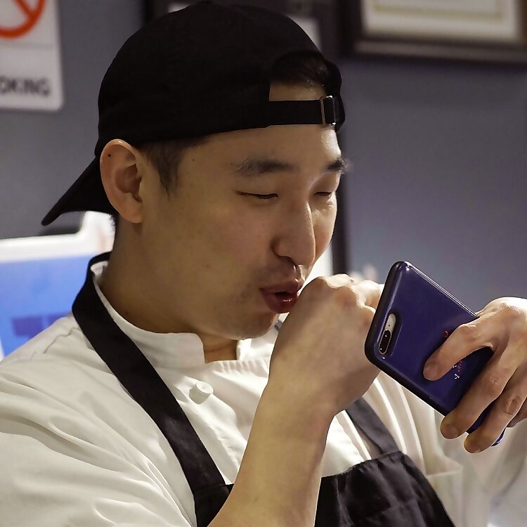 Chris Cho