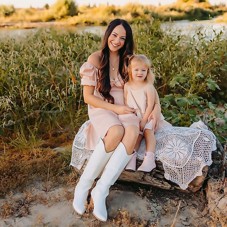Steph & Millie