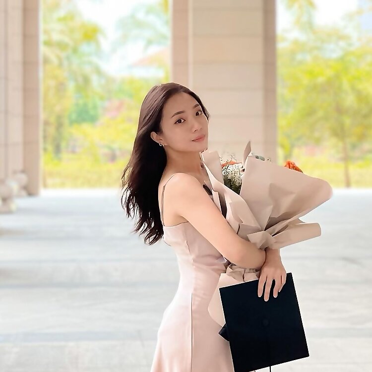 HY Tan