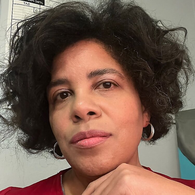 Angela Henry