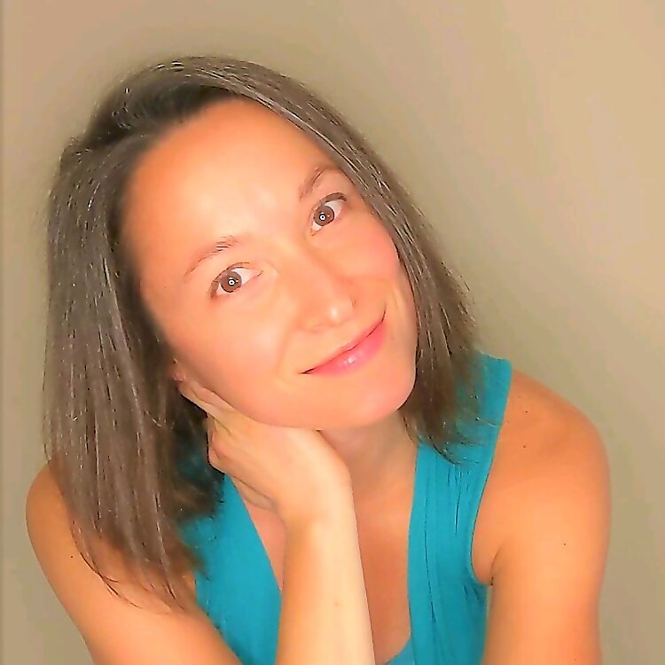 Dr Laura Stix, CCHt, ND