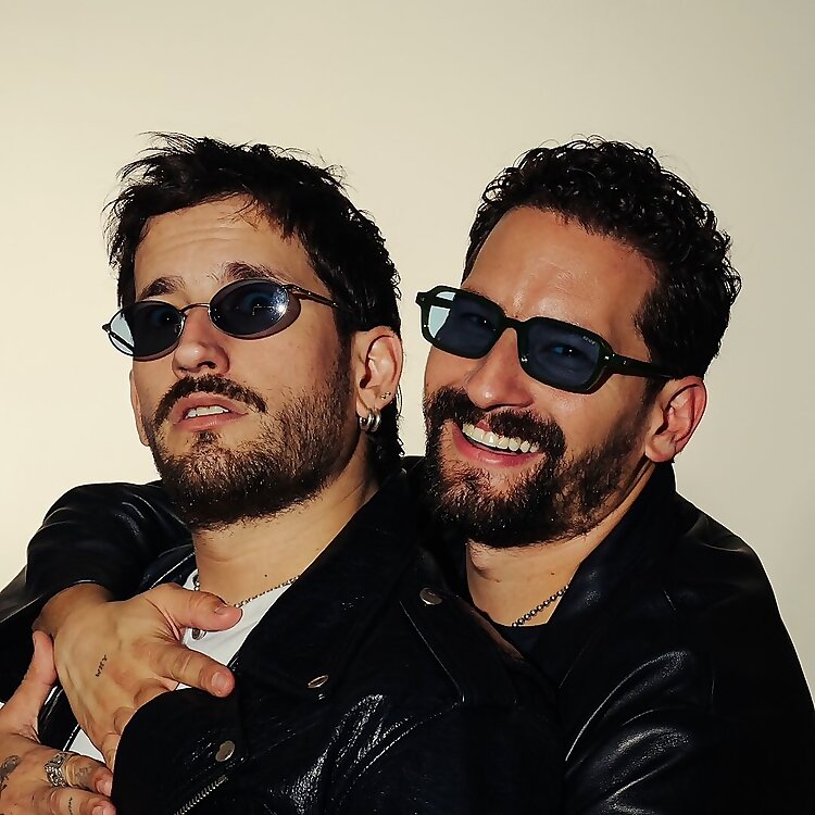 Mau Y Ricky 