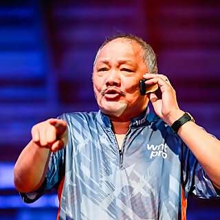 Efren Bata Reyes