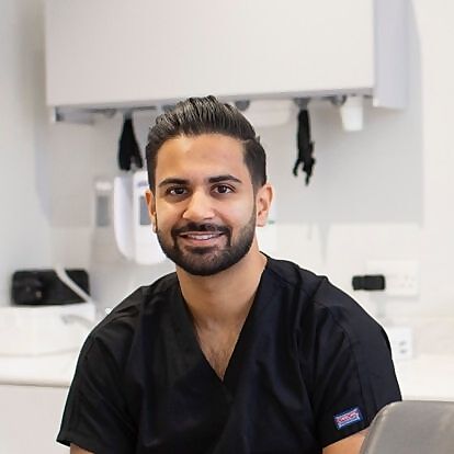 Dr Shiv