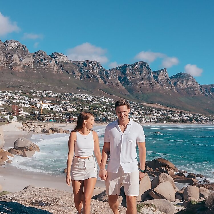 Rhett & Claire