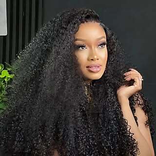 Dineo Langa