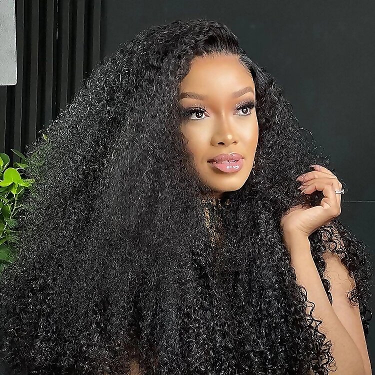 Dineo Langa