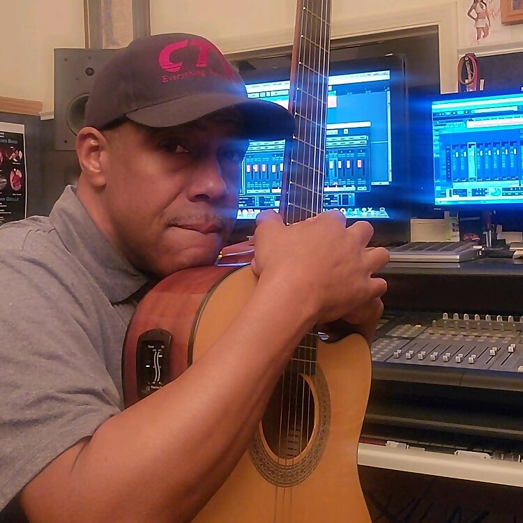 Earl Carter