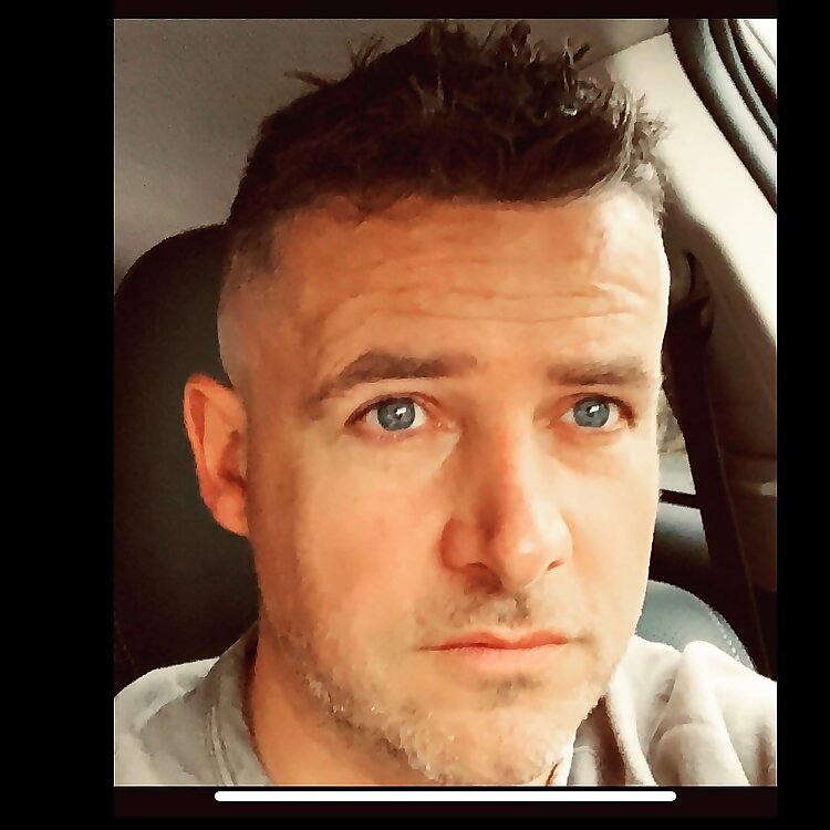 Stuart James