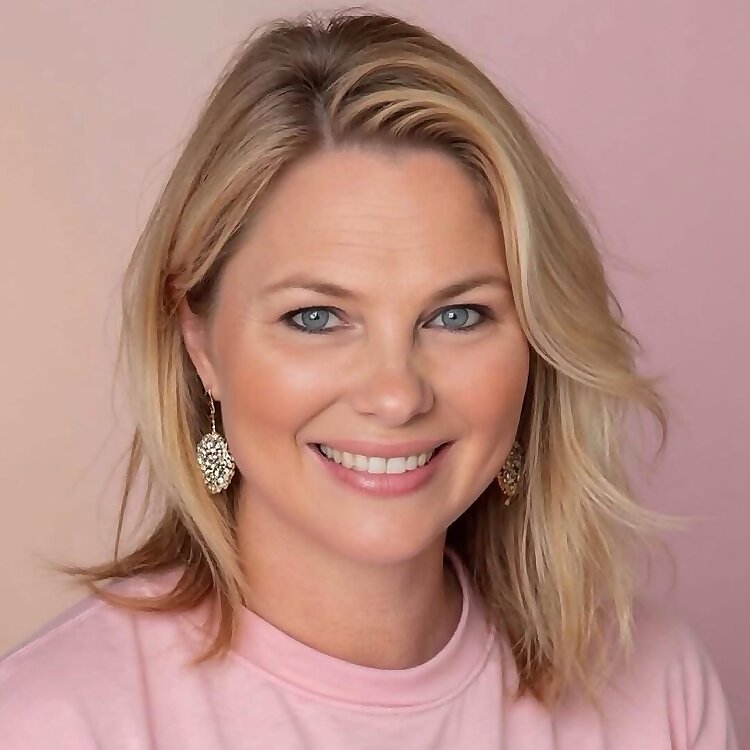 Kelly S Green