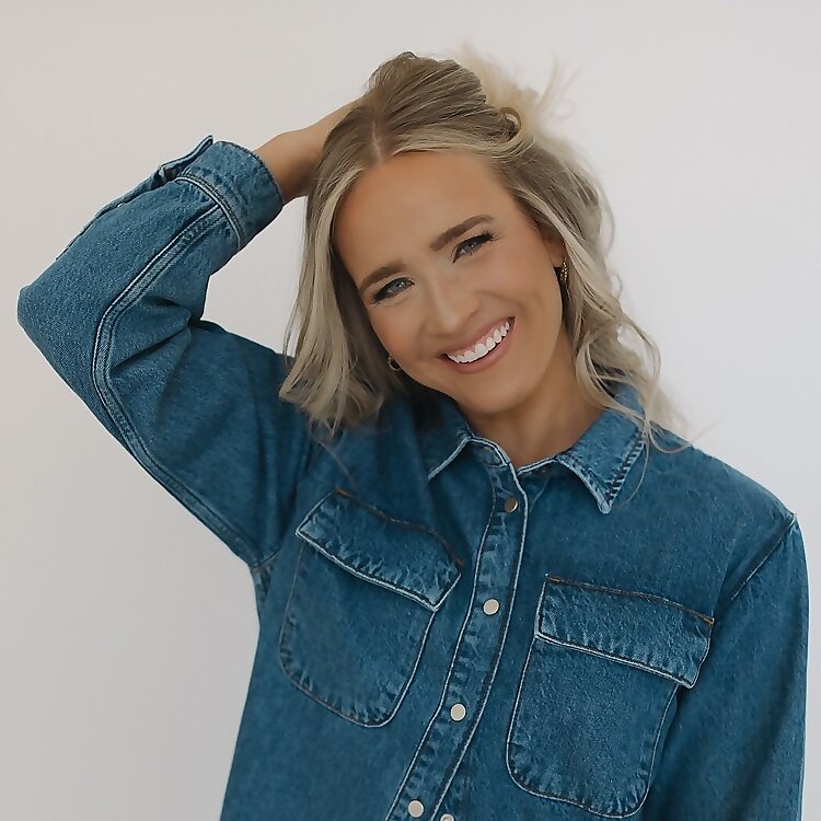 Chloe Elise