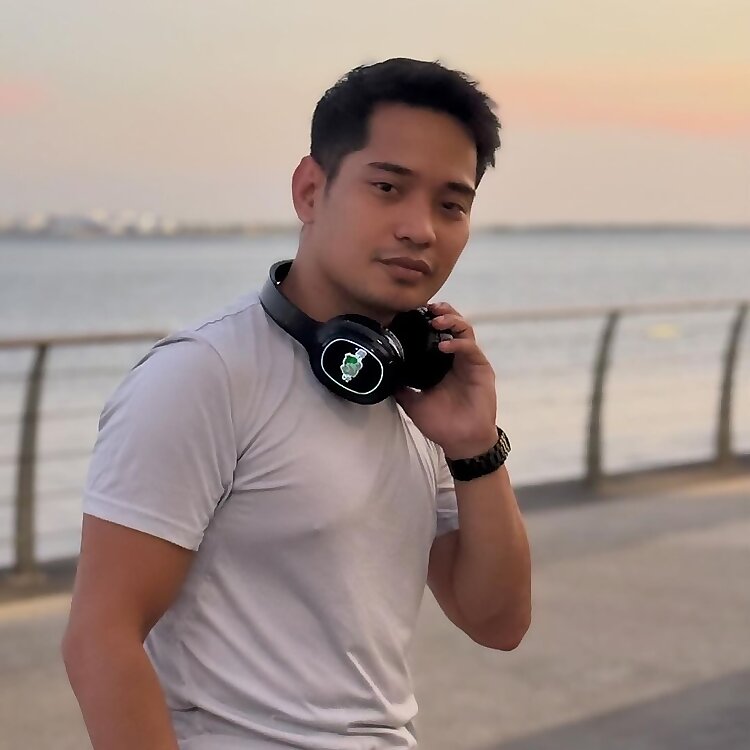 Arn Santos