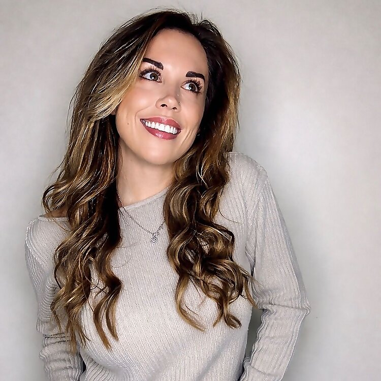 Sarah (SareBear)