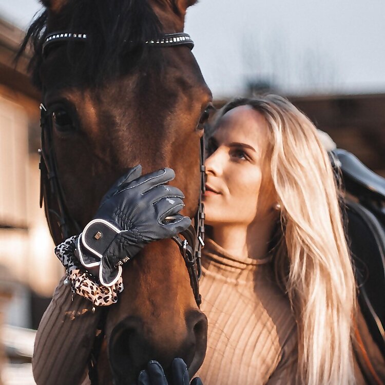 Linda Ostrowski