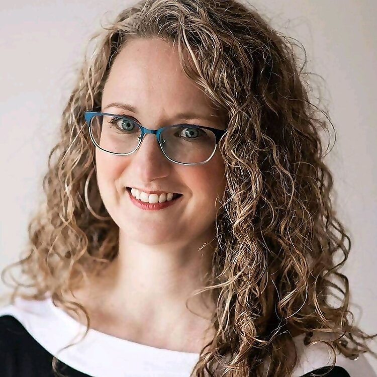 Jen Mackinnon