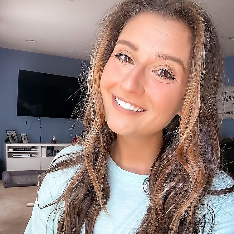 Courtney 