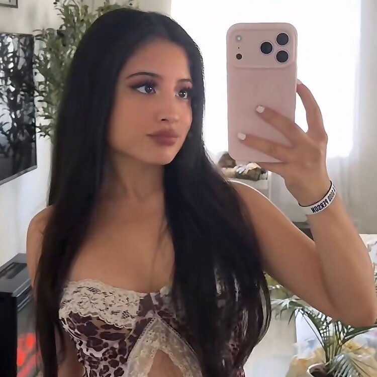 Daisyy Michelle 