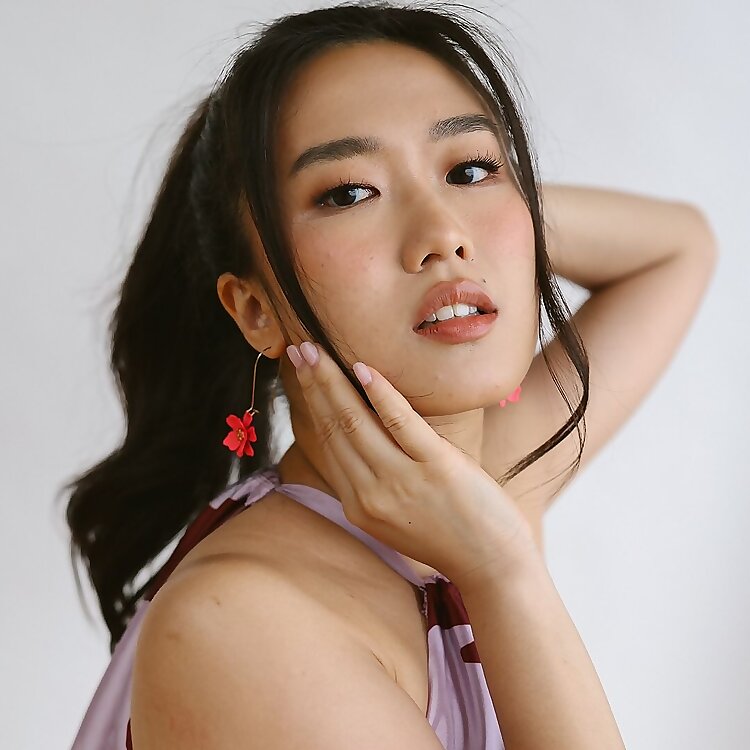 Viveca Chow