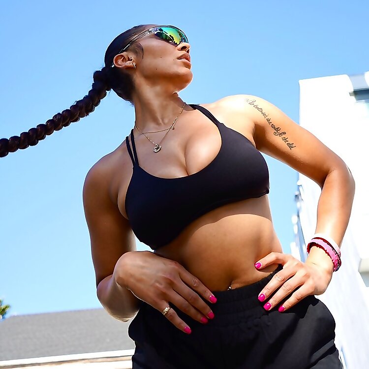 Taelor Breaux
