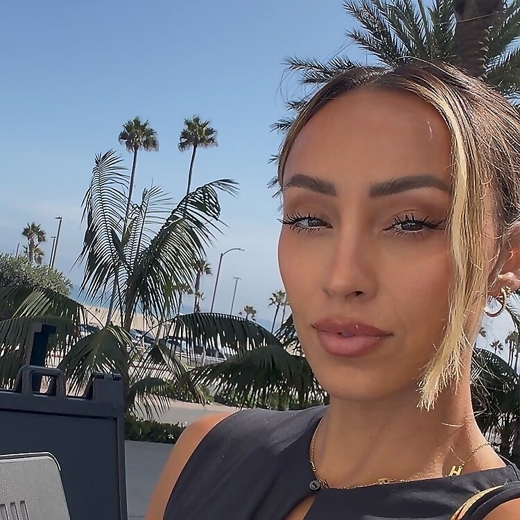 Jovi Nicole